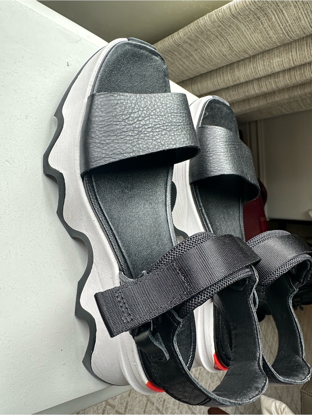 Sorel Black and White Kinetic impact Platform Sport Sandals-8 - Picture 5 of 6